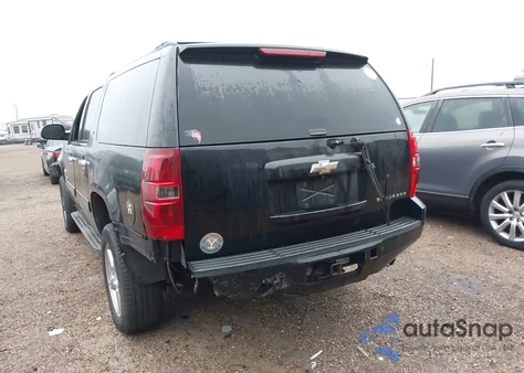 2010 Chevrolet Suburban 1500 Lt1 from USA, damaged, VIN 1GNUCJE03AR276636